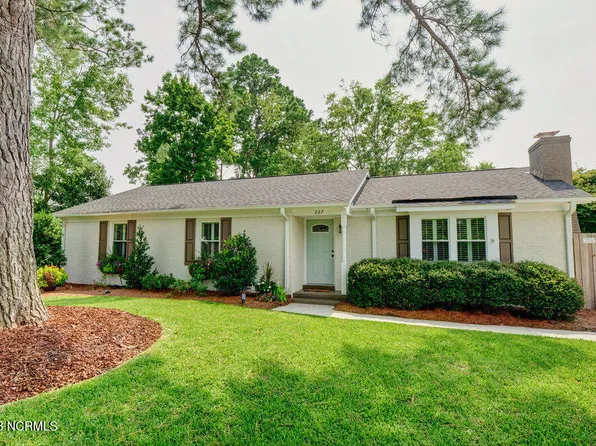 227 Long John Silver Drive, Wilmington, NC 28411