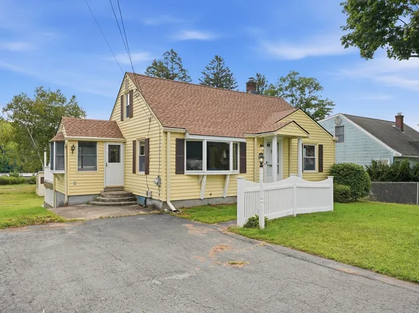 73 Edmund St, East Longmeadow, MA 01028