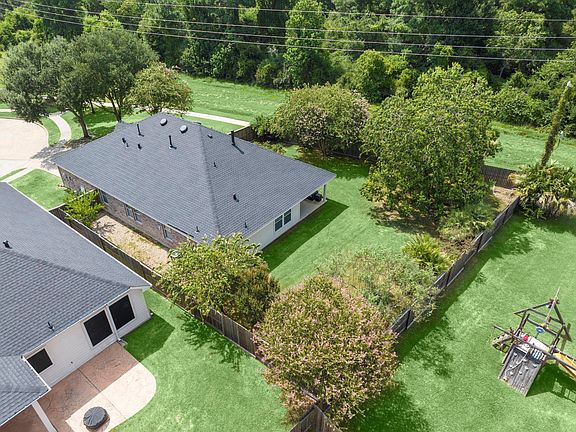 4th image of 20018 Queens Oak Ct