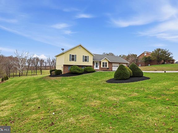 4th image of 316 Mathias Rd