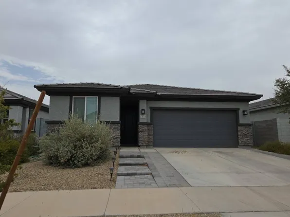 17833 W Country Club Ter, Surprise, AZ 85387