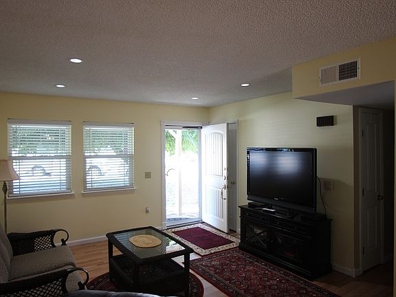 2nd image of 410 Northwood Dr