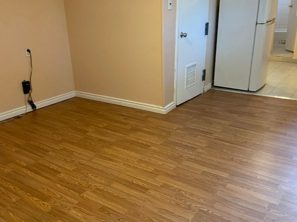 (undisclosed Address)