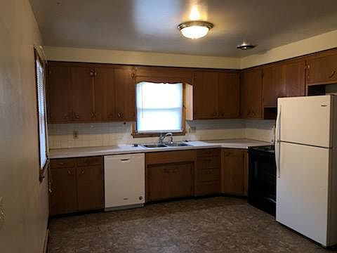 2nd image of 2140 S 62nd St