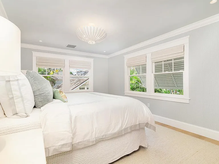 142 Seabreeze Ave — Photo 10