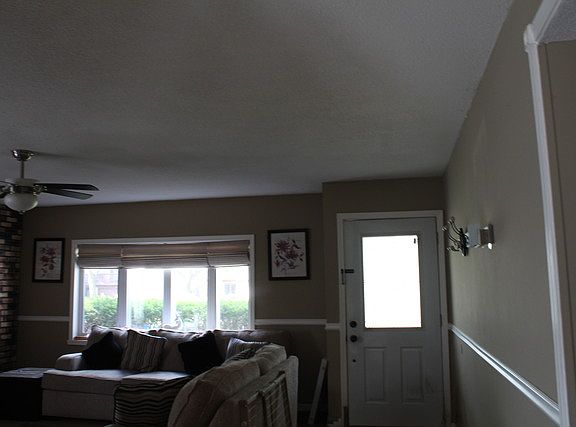 4th image of 1316 Whirlaway Ln