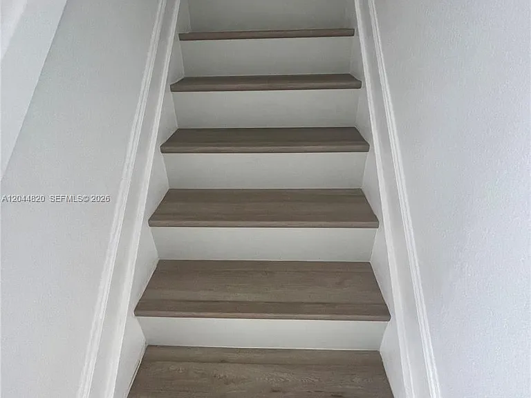21477 SW 85th Psge #21477 — Photo 12
