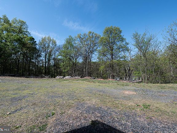 4th image of 889 N Ironstone Dr
