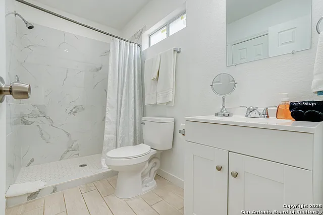 1039 McKinley Ave — Photo 30
