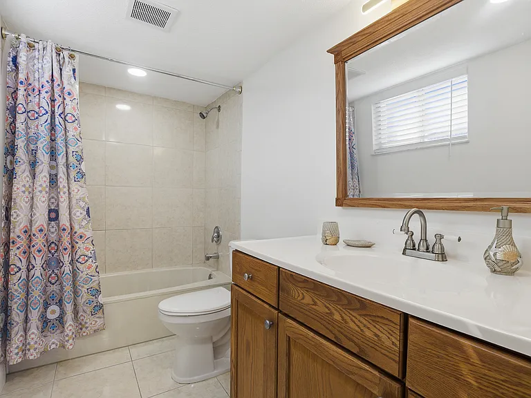 Guest room attached bath