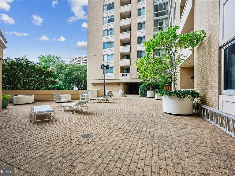 4601 N Park Ave #1616 — Photo 32