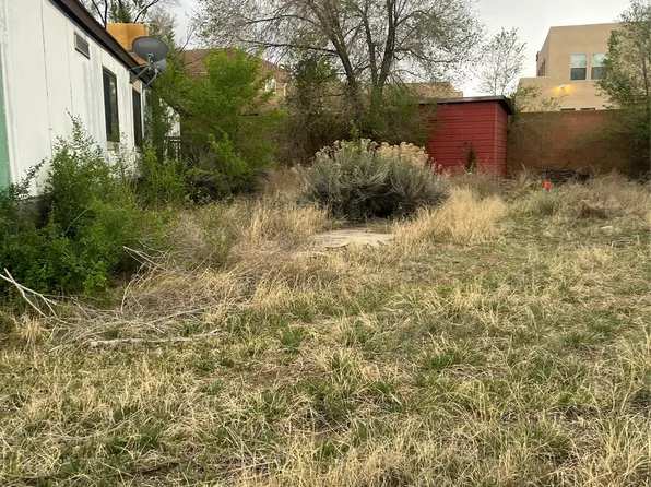5098 Agua Fria St, Santa Fe, NM 87507