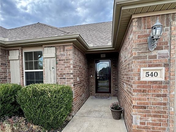 3rd image of 540 Keswick Dr