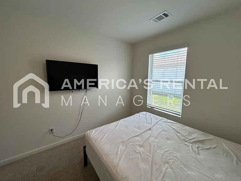 7213 Wilburton Ln — Photo 22