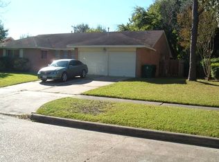 8815 Edgemoor Dr, Houston, TX 77036