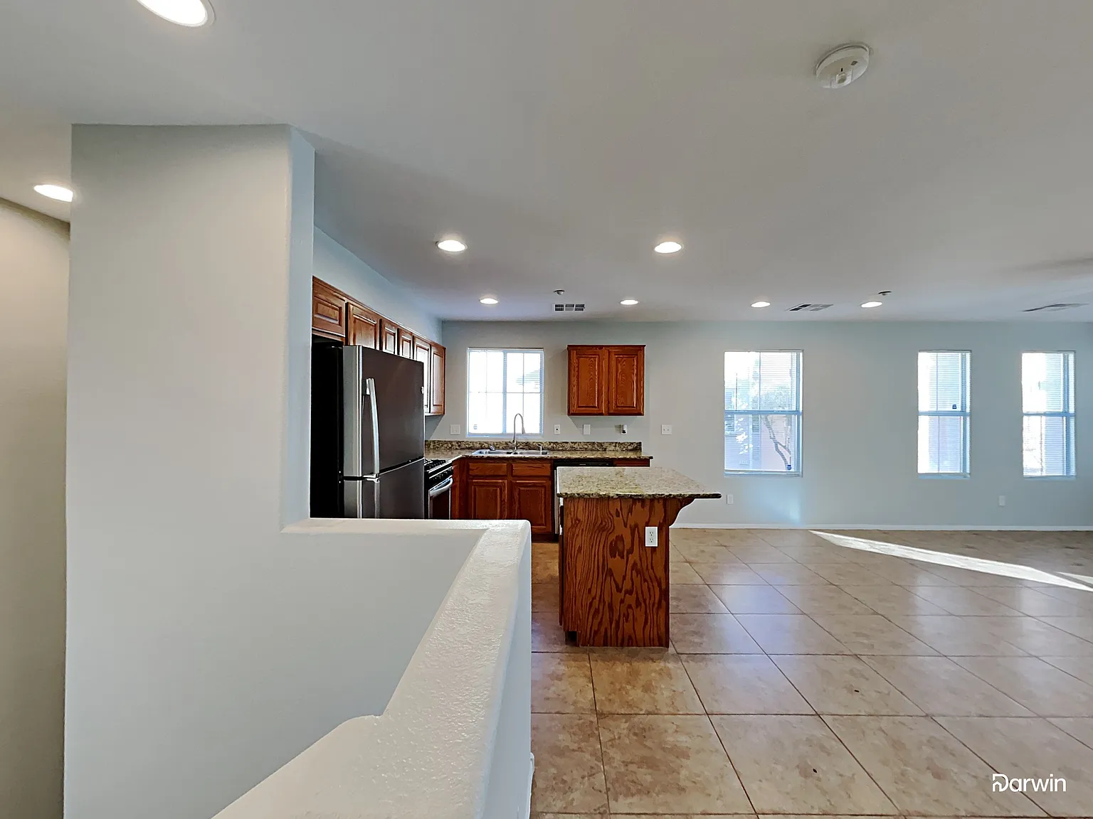 3 bed, 3.0 bath, 1404 sqft, $2,015 — Photo 3