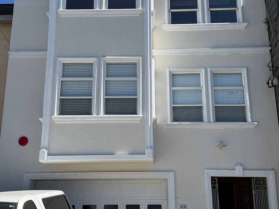 1st image of 456-458 11th Ave #456