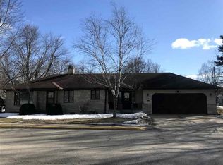 116 E Lieg Ave, Shawano, WI 54166