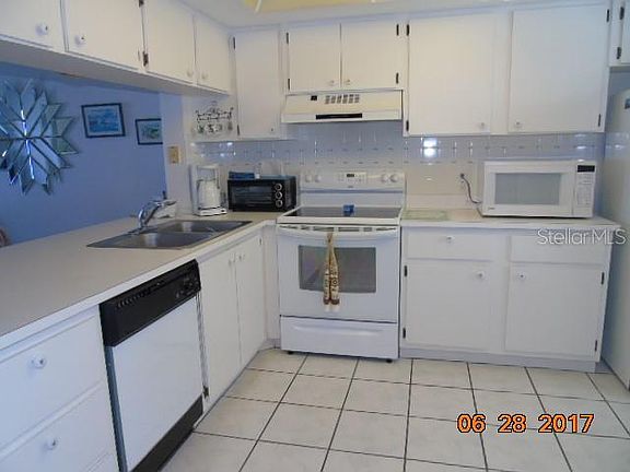 5th image of 3310 Loveland Blvd Unit 2105