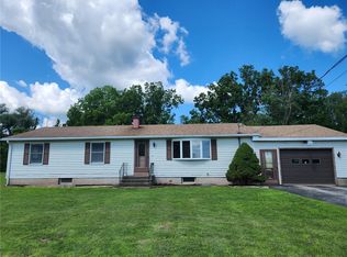 3562 Dickersonville Rd, Ransomville, NY 14131