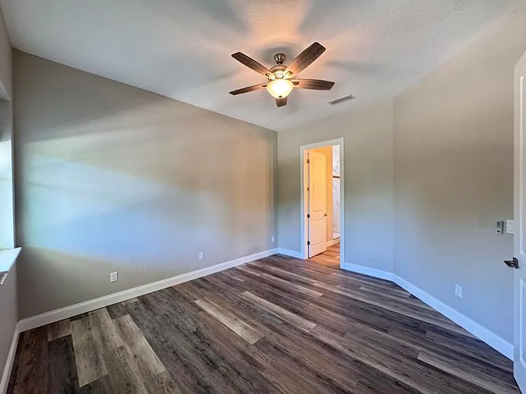 356 Seminole Dr — Photo 14