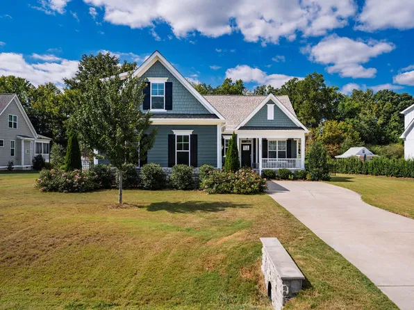 226 Freewill Pl, Raleigh, NC 27603