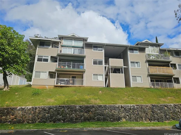 95-270 Waikalani Dr APT L304, Mililani, HI 96789