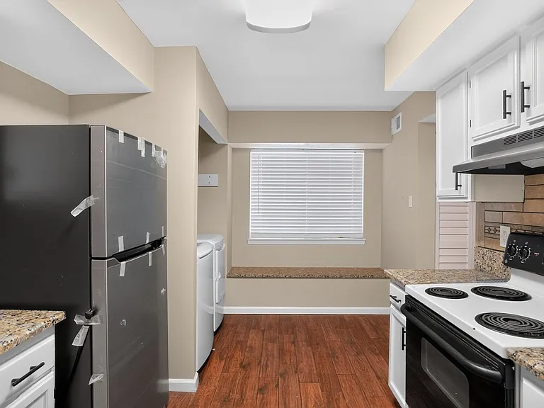 6701 Dickens Ferry Rd #68 — Photo 8