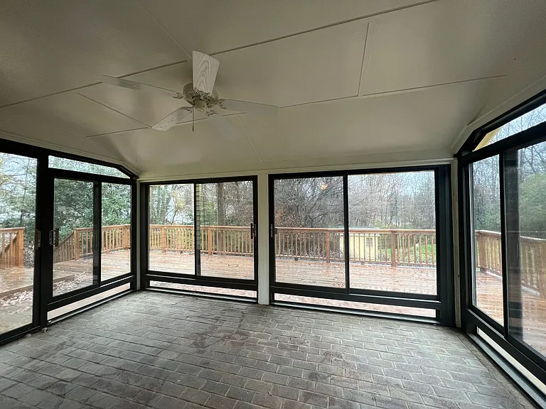 6428 Whitewater Dr — Photo 16