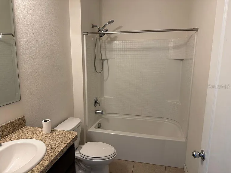 119 Bella Dr — Photo 6