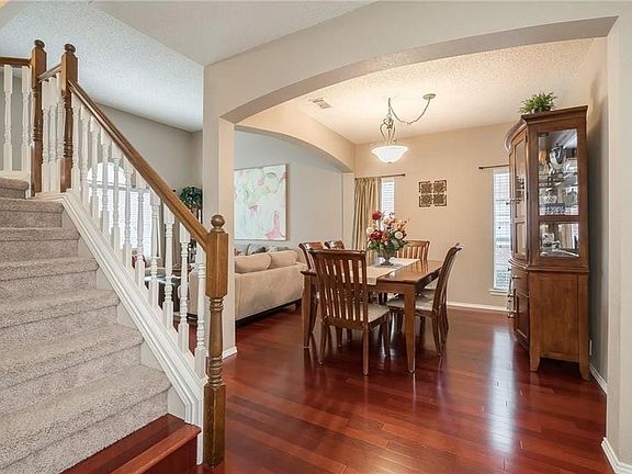 4th image of 4709 Bull Run Dr