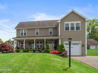 239 Geiser Rd, Wynantskill, NY 12198