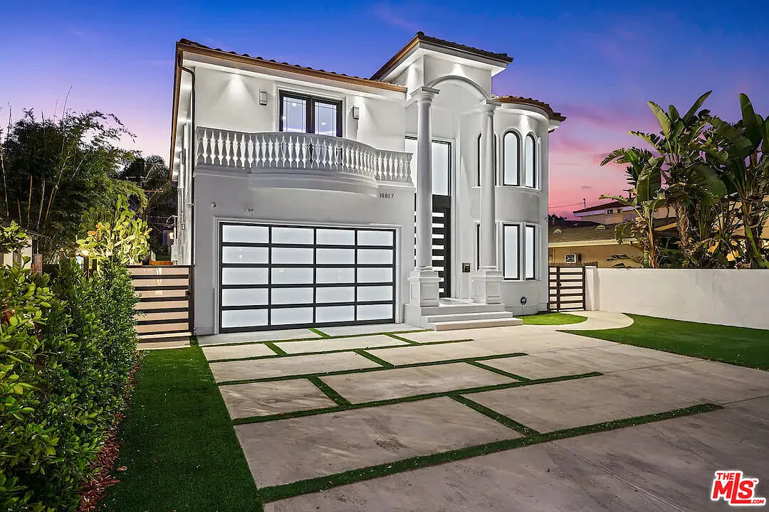 5 bed, 4.5 bath, 4840 sqft, $18,500 — Photo 3