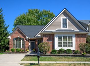 13595 Ashbury Dr, Carmel, IN 46032