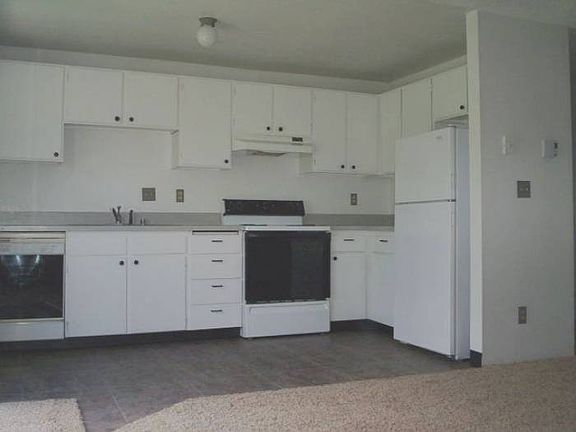 4th image of 2214 W 13th Ave #B