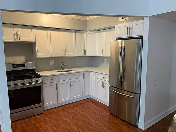 2nd image of 1798 Madison Ave #11