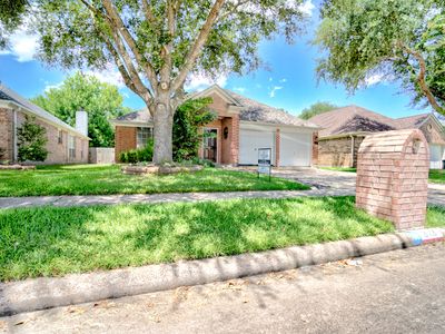 313 N Ranch House Rd, Angleton, TX, 77515