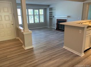 212 W 10th St APT 5, Charlotte, NC