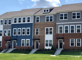 305 Bright Light Ct, Edgewater, MD 21037