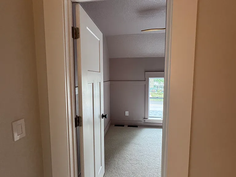 Pleasant Ave — Photo 20