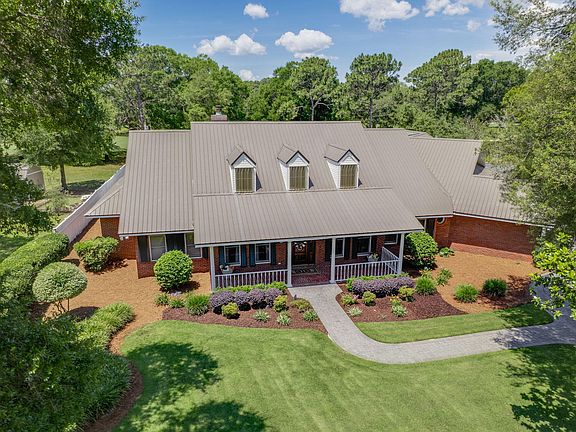 2nd image of 1129 Forest Rd