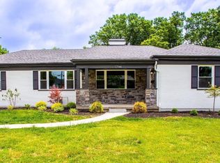 1794 Linneman Rd, Cincinnati, OH 45238