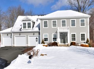 63 Redstone Rd, Suffield, CT 06078