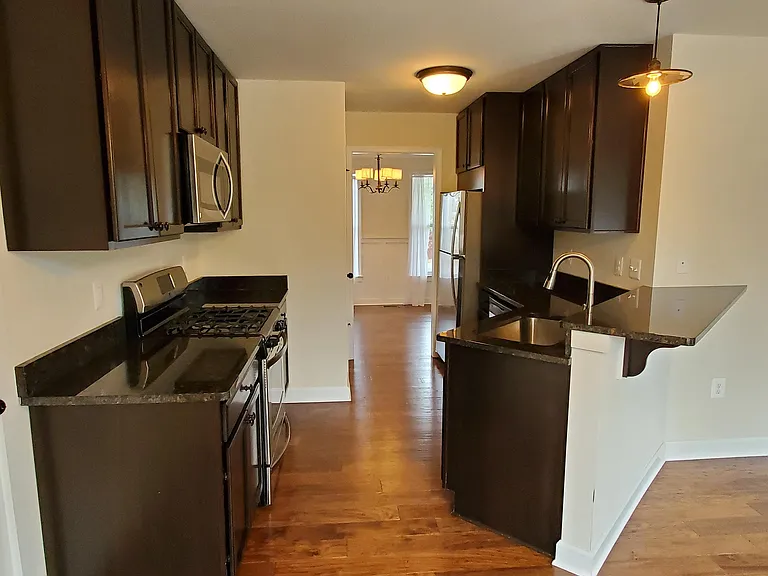 10510 Woodlawn Dr — Photo 7