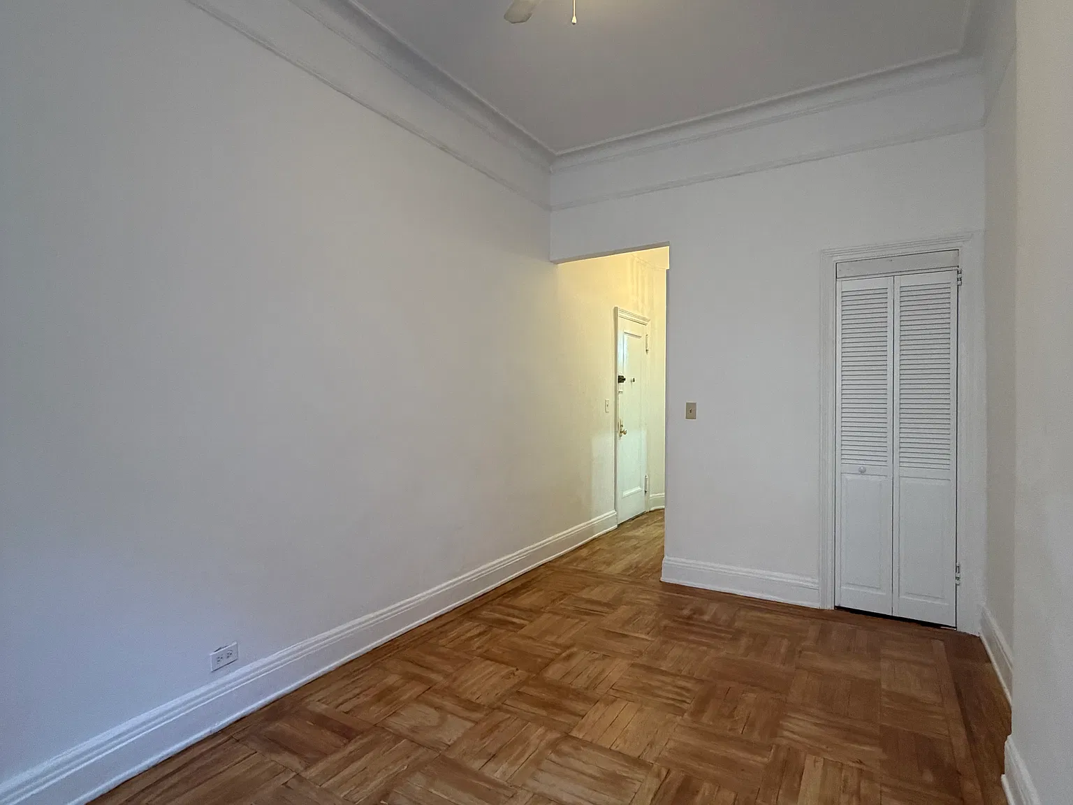 519 East 88th Street — Photo 2