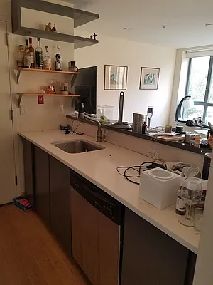 Rented by Space Link Realty | media 23