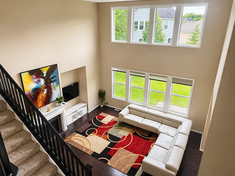 4720 Palmer Ct — Photo 3