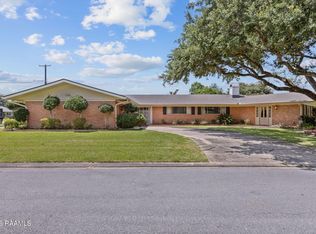 209 Robert Dr, Lafayette, LA 70506