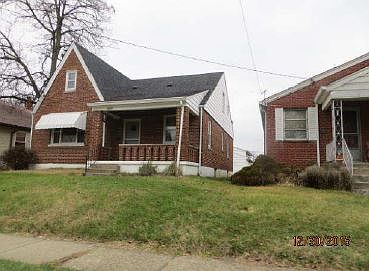 3rd image of 1810 Emerson Ave