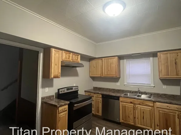 714 Central St, Oshkosh, WI 54901